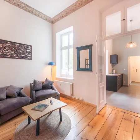 Design - Sanssouci, 10 Geschwister-scholl-strasse Apartman *