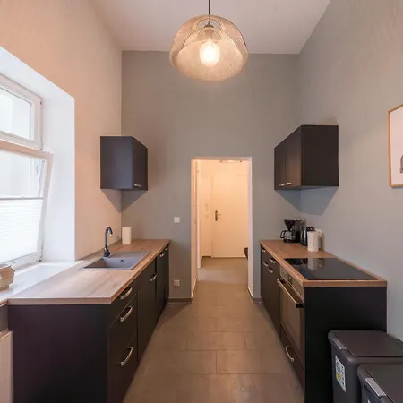 Design - Sanssouci, 10 Geschwister-scholl-strasse Appartement