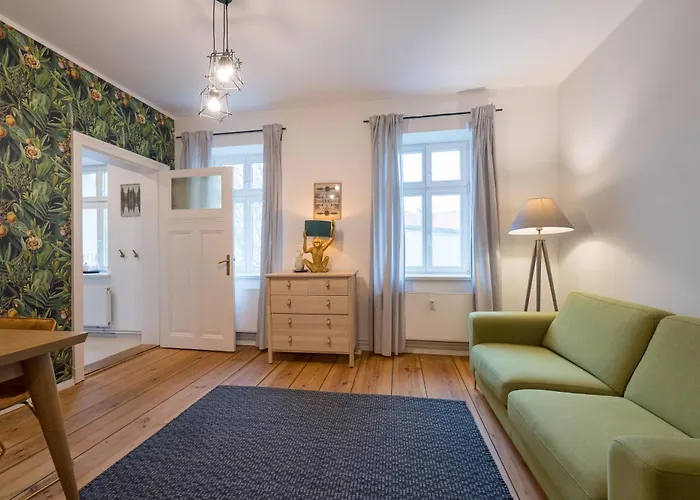 Design - Sanssouci, 10 Geschwister-scholl-strasse